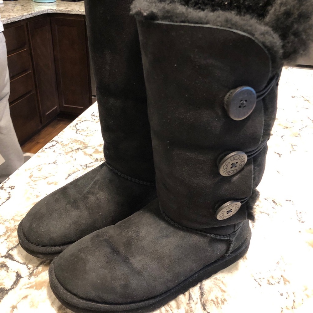 Ugg Bailey Button Triplet Boot - Gently Used! - image 2